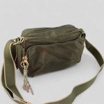 Bolso bandolera nailon verde oscuro