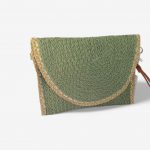 Bolso de mano de rafia verde