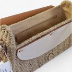 Bolso bandolera rafia camel y beige