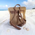 Mochila de rafia beige para mujer con cremallera boho chic