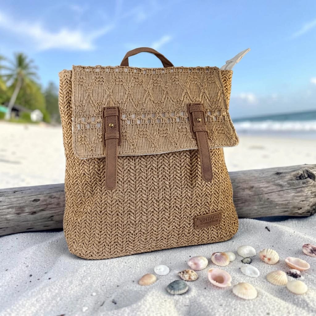 Mochila de rafia beige para mujer boho chic