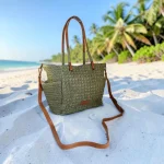 Bolso de rafia verde mujer shopper con bandolera y bolsillos laterales 33x26x9 cm
