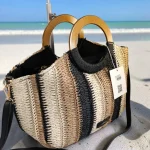 Bolso de rafia con asa circular de madera en beige marrón y negro