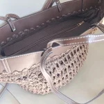 Bolso shopper marrón chocolate de rafia trenzada para mujer