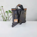 Mochila multicolor para mujer en beige, negro, marrón y verde