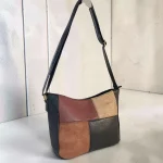Bolso bandolera mujer negro y tonos neutros de piel vegana