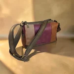 Bolso bandolera mujer de piel vegana en verde kaki y granate