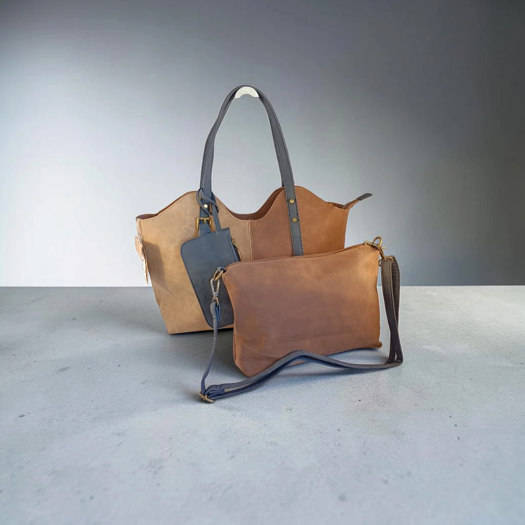 Bolso tote de antelina beige camel y negro para mujer
