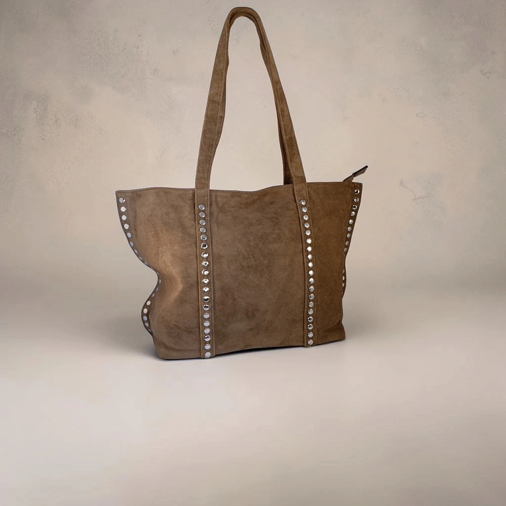 Bolso tote topo de antelina mujer con tachuelas plateadas