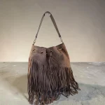 Bolso mujer marrón de antelina con flecos